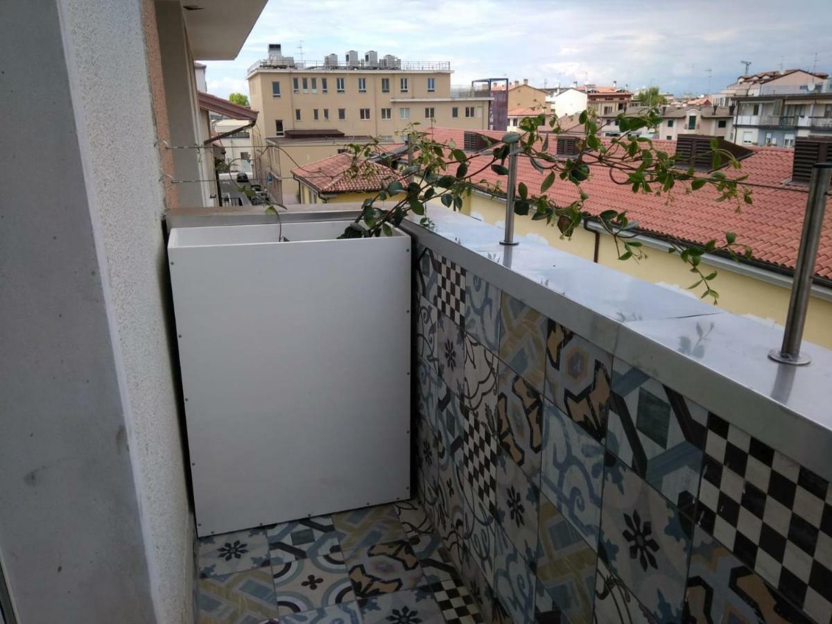 Buonarroti Apartman Grado Kültér fotó